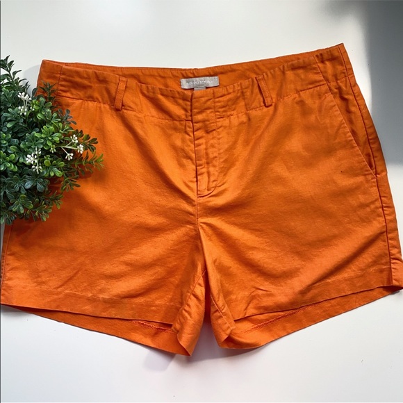 Banana Republic Pants - Banana Republic orange shorts size 10